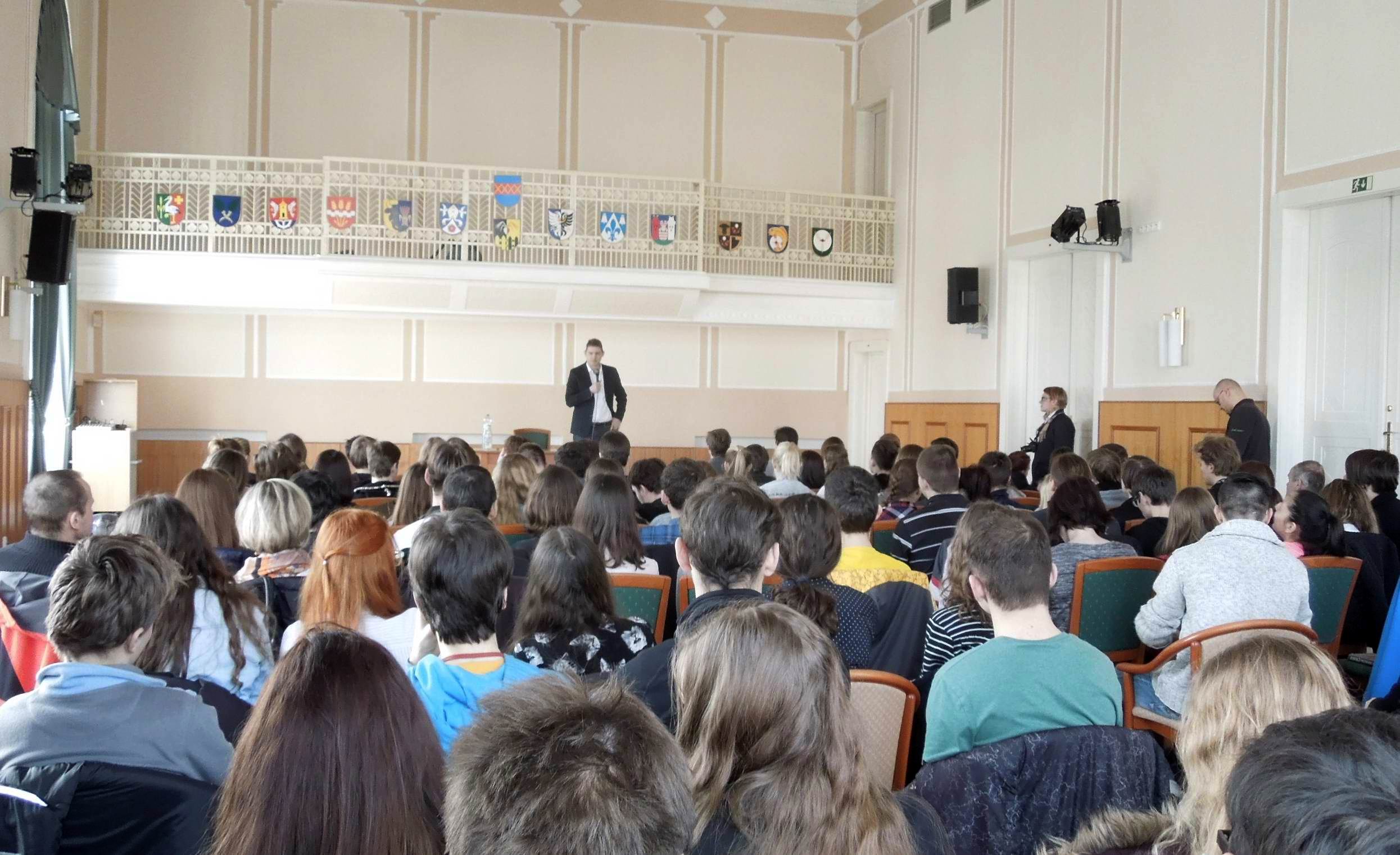 P. Mach na Moravě besedoval se studenty a s občany
